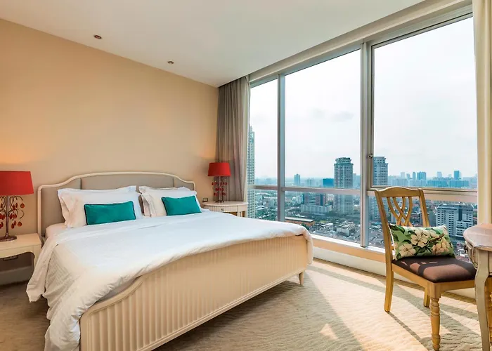 Апартаменты Skyvillas Residential Бангкок