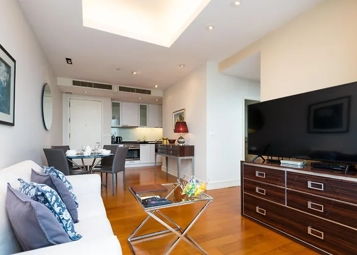 Апартаменты Skyvillas Residential