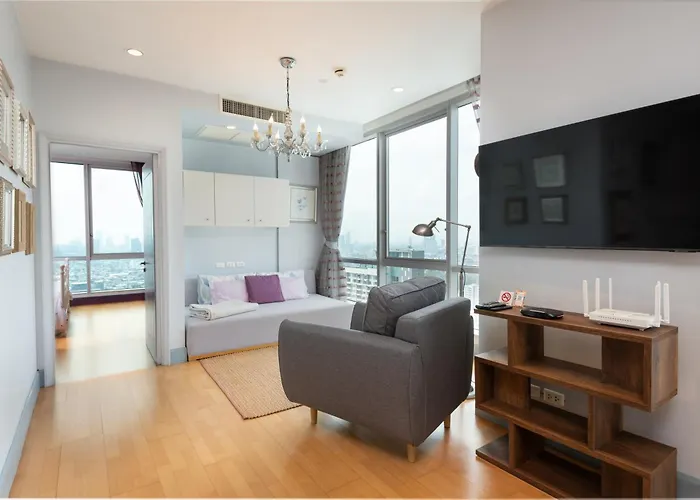 Апартаменты Skyvillas Residential Бангкок